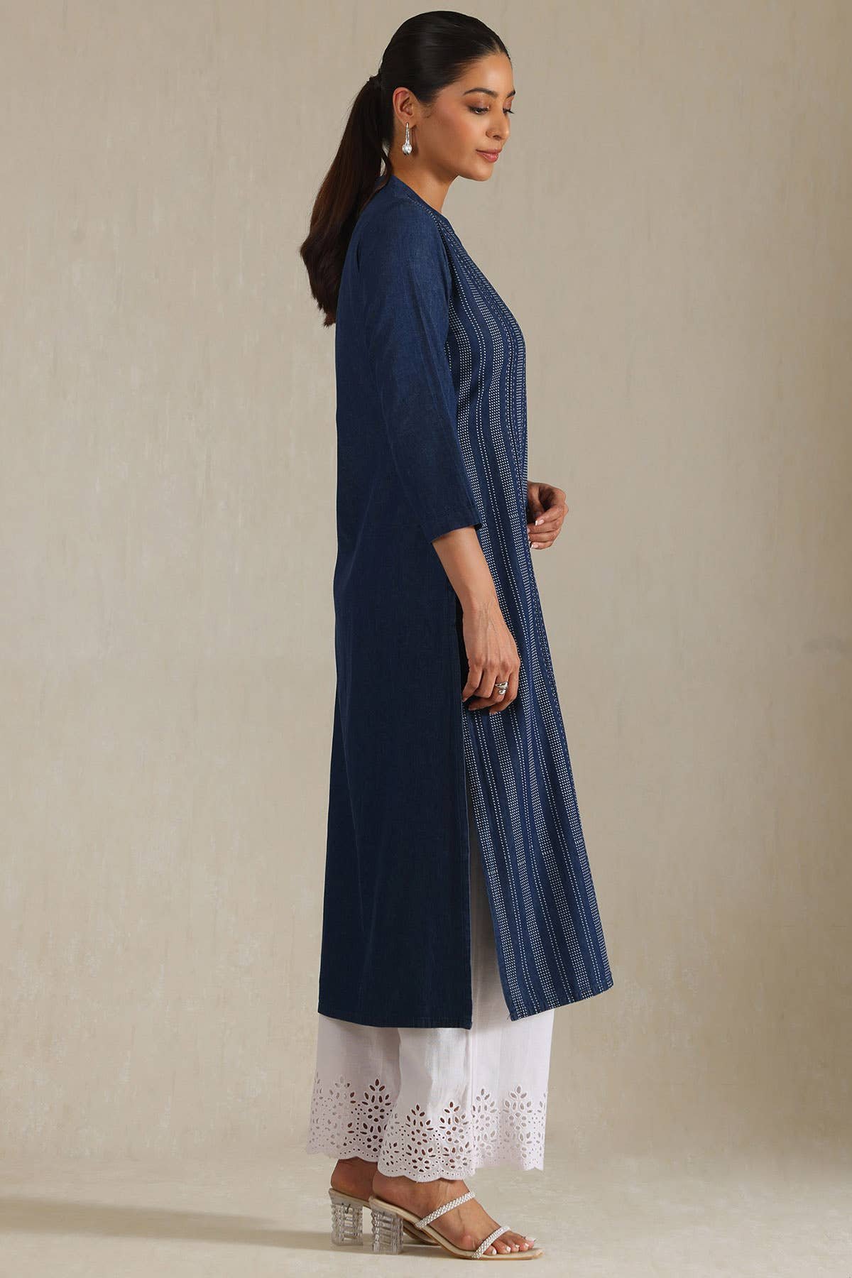 Indigo Denim Dots Kurta With Thread Work - View 2