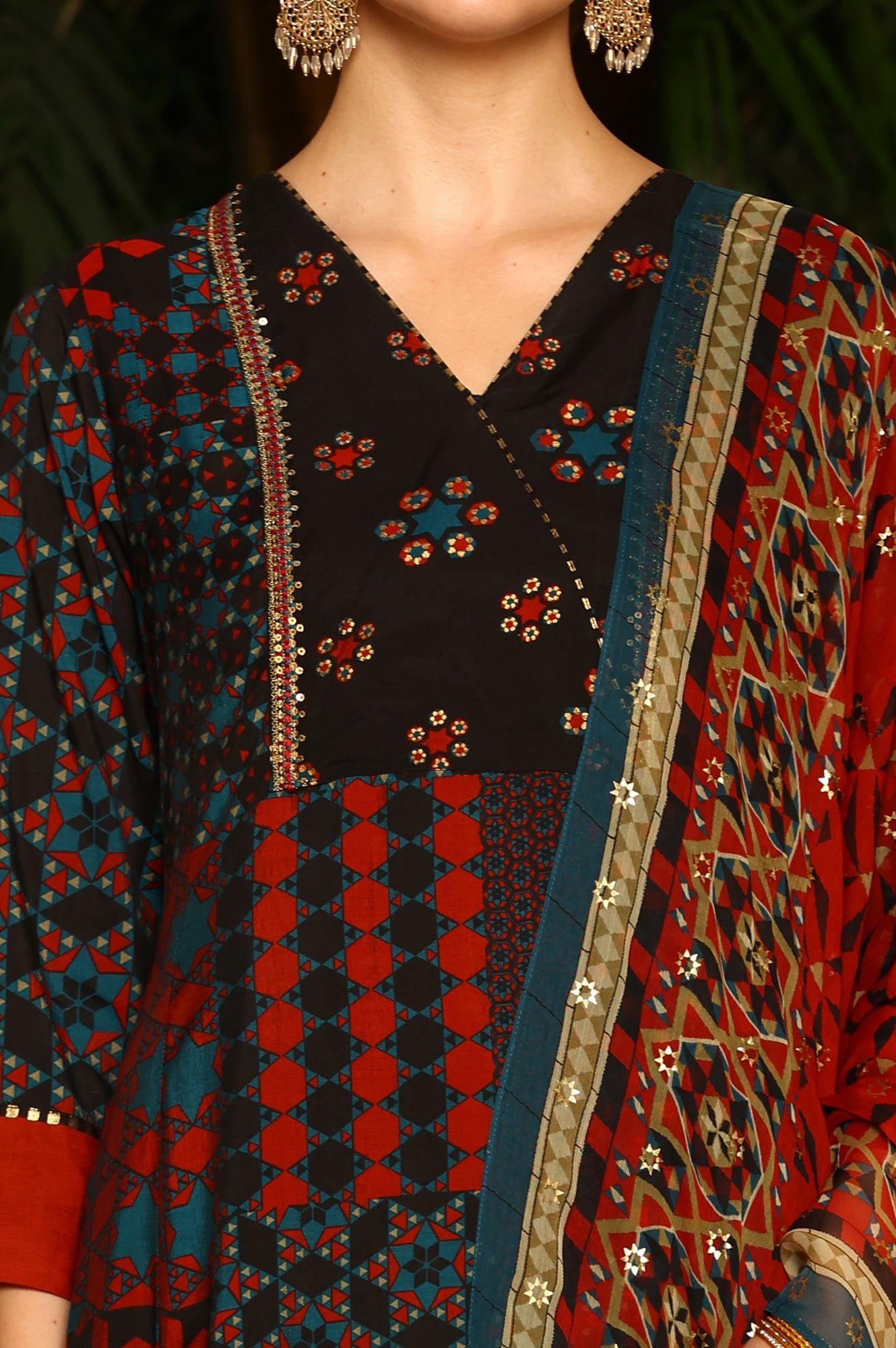 Black Multi-Coloured Patch Printed Metallic Embroidered A-Line Kurta, Pants And Dupatta Set - View 4