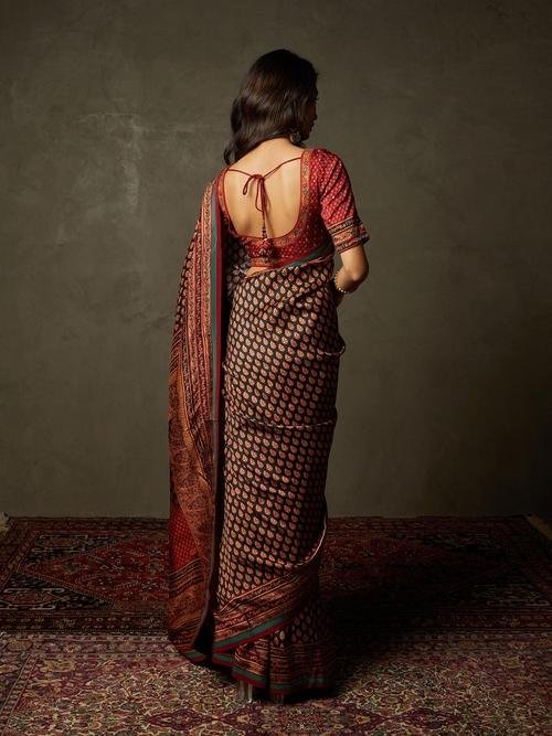 Black &amp; Red Sanganeri Saree With Unstitched Blouse - View 5